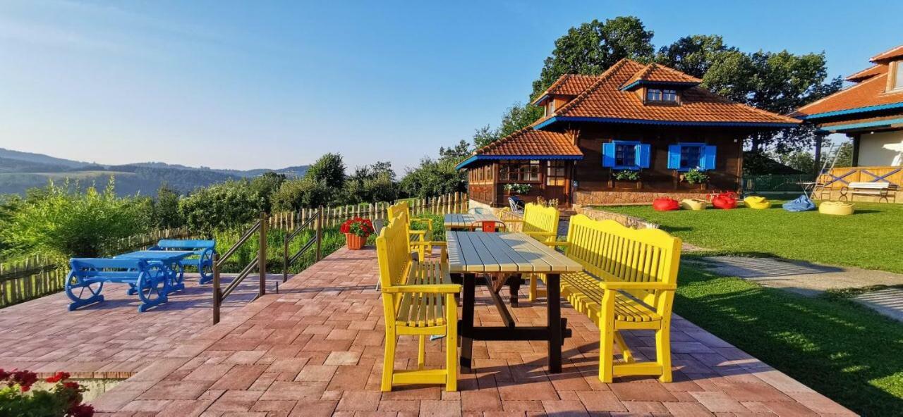 Etno Selo Rajski Konaci Leusici Esterno foto